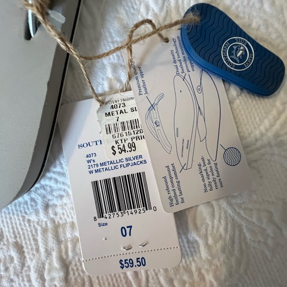 Southern Tide Silver Flip Flops - Picture 5 of 6